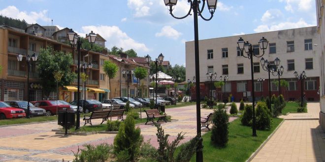 референдум в Трън